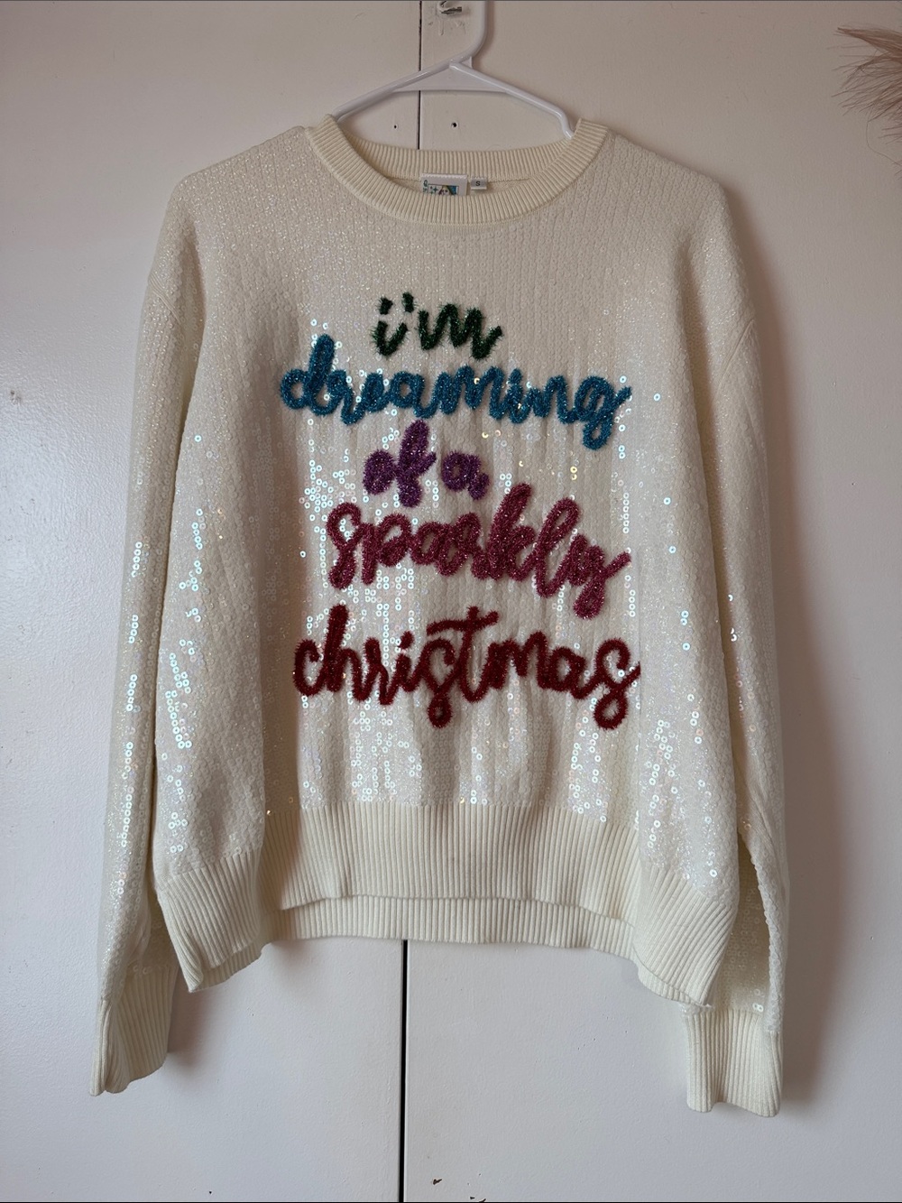 QUEEN OF SPARKLES - I’m dreaming of a sparkly Christmas sweatshirt